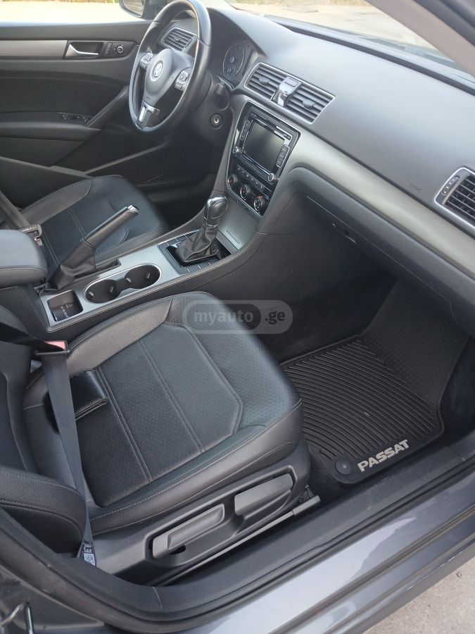 Volkswagen Passat 2014 — photo 2