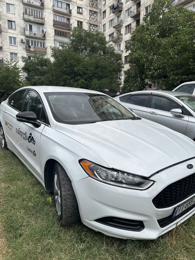 Ford Fusion 2015 — photo 2