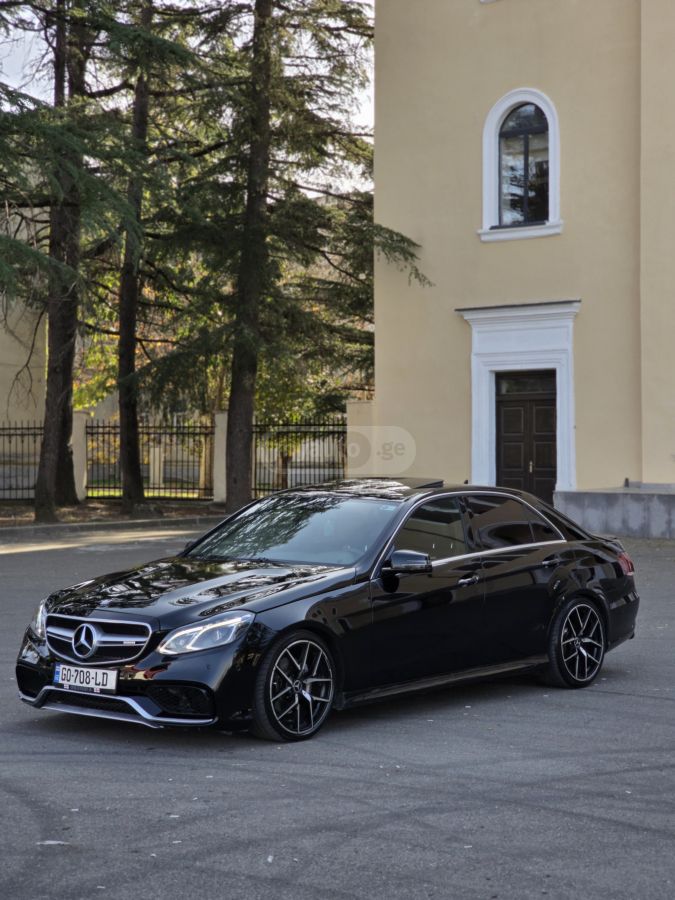 Mercedes-Benz E 350 2012 — photo 2