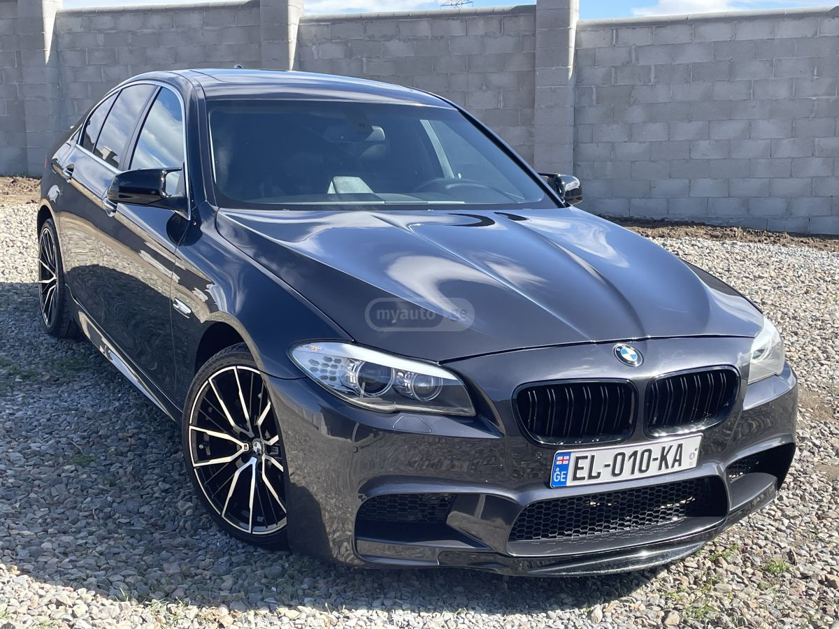 BMW 528