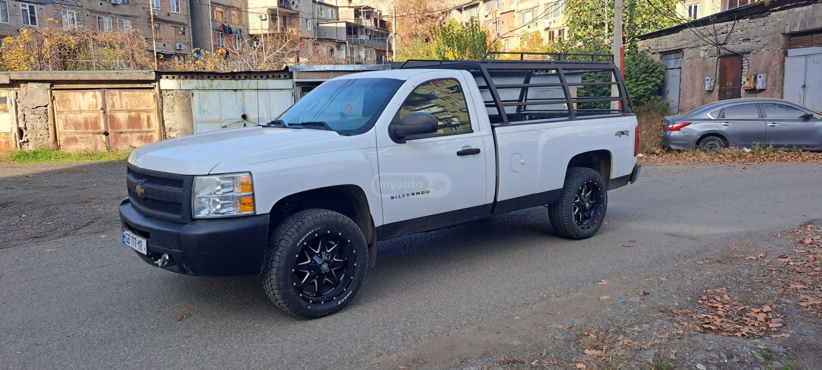 Chevrolet Silverado 2010 — photo 2