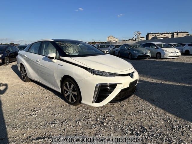 Toyota Mirai 2020 — photo 2
