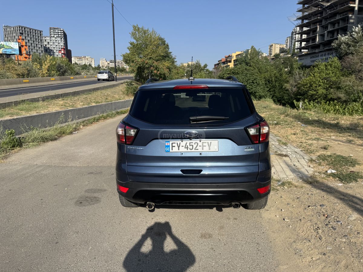 Ford Escape 2018 — photo 2