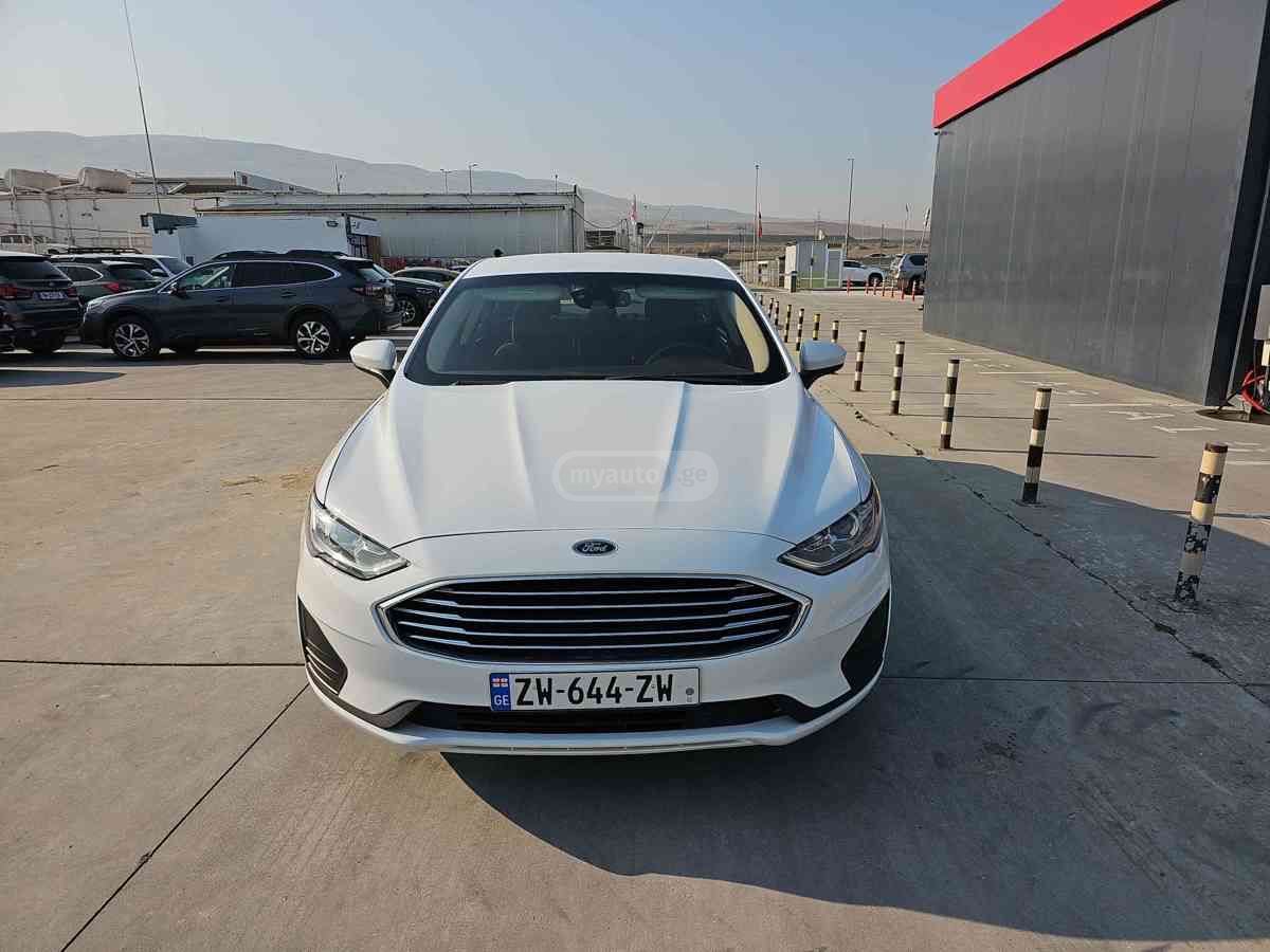 Ford Fusion 2020 — photo 2