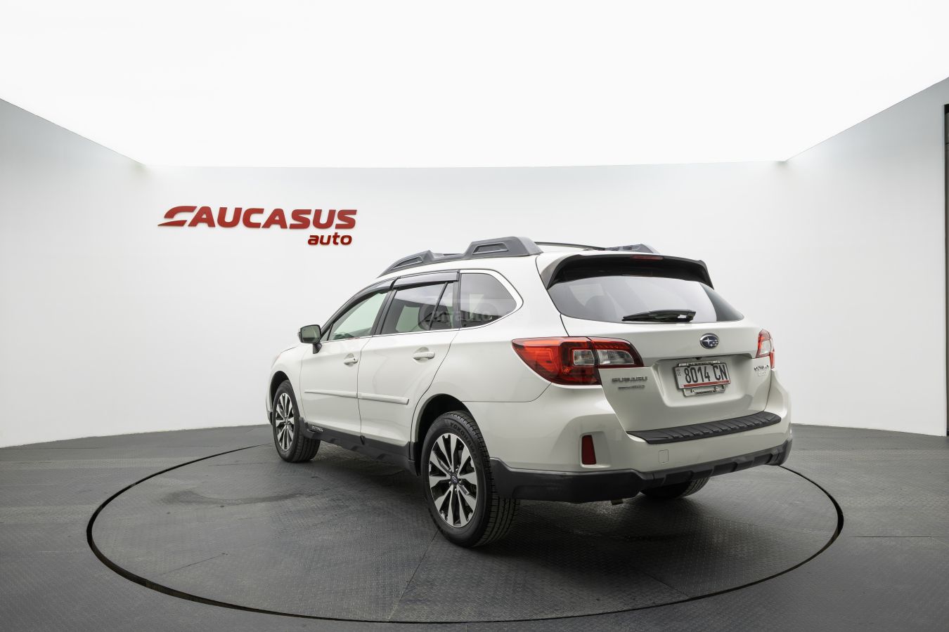 Subaru Outback 2015 — photo 2