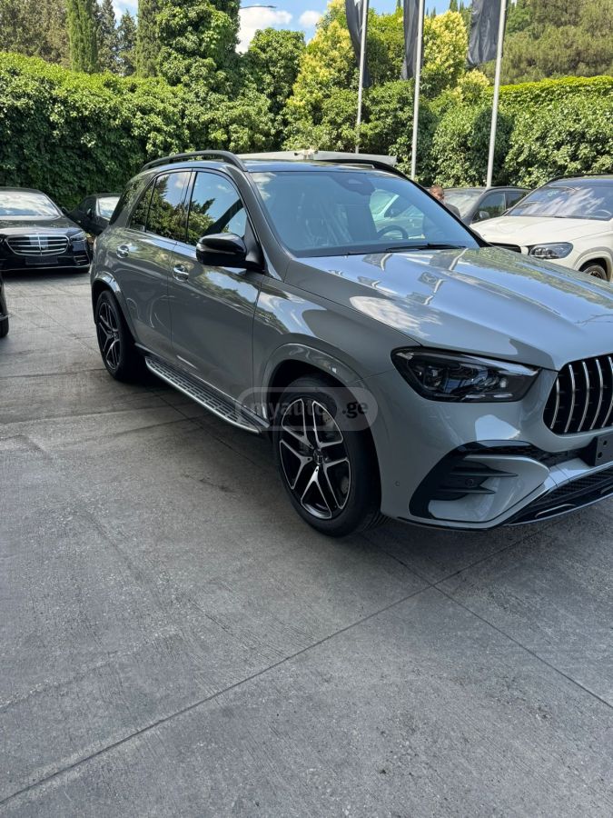 Mercedes-Benz GLE 53 2025 — photo 2