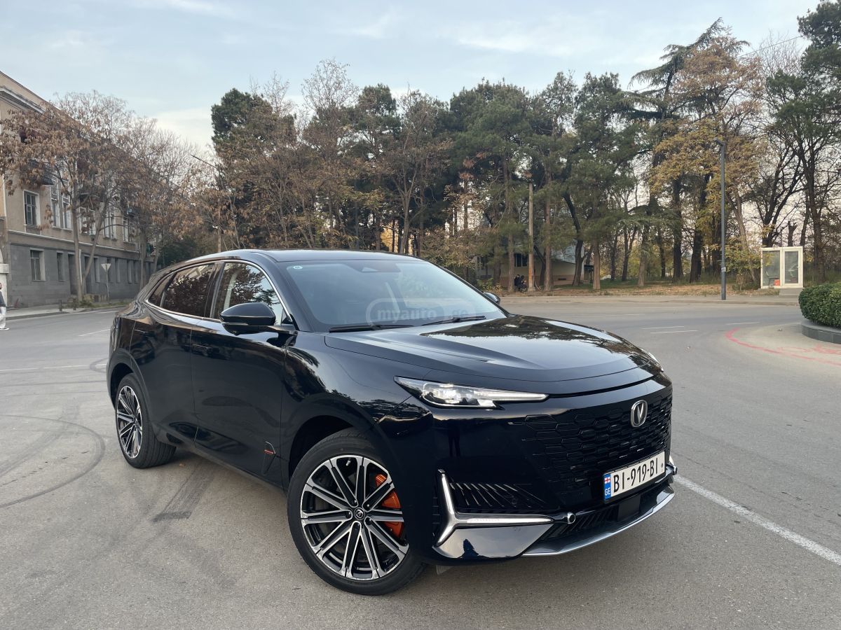 Changan UNI-K 2022 — photo 2