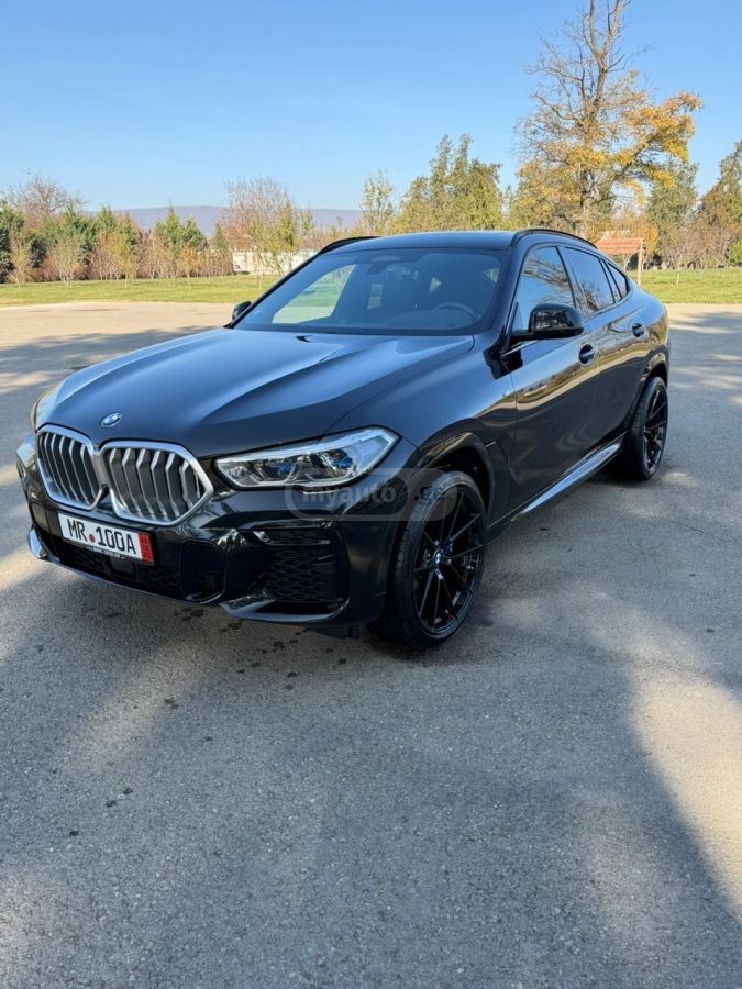 BMW X6 2021 — photo 2