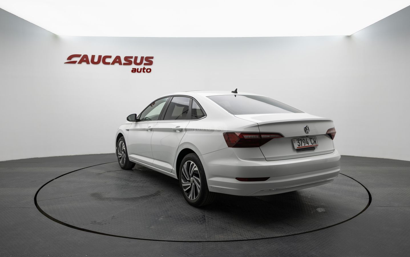 Volkswagen Jetta 2020 — photo 2