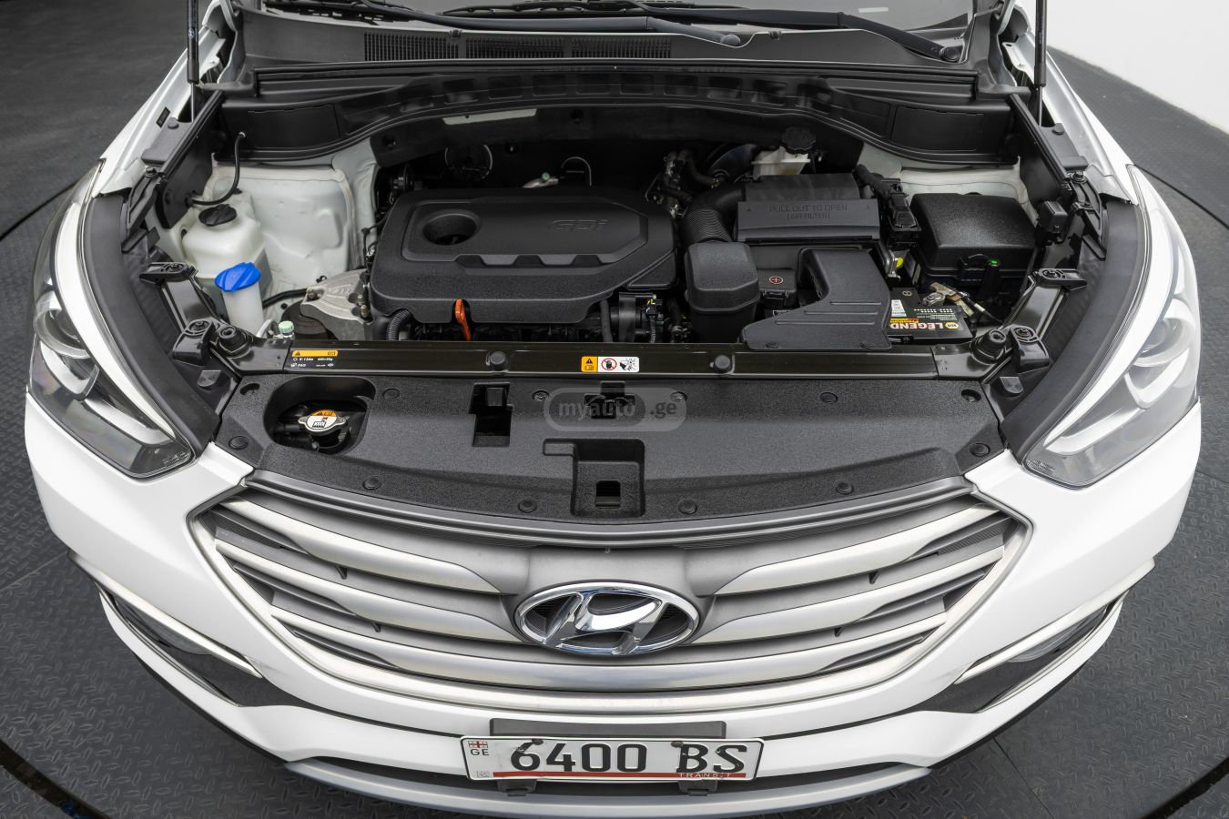 Hyundai Santa Fe 2017 — photo 2