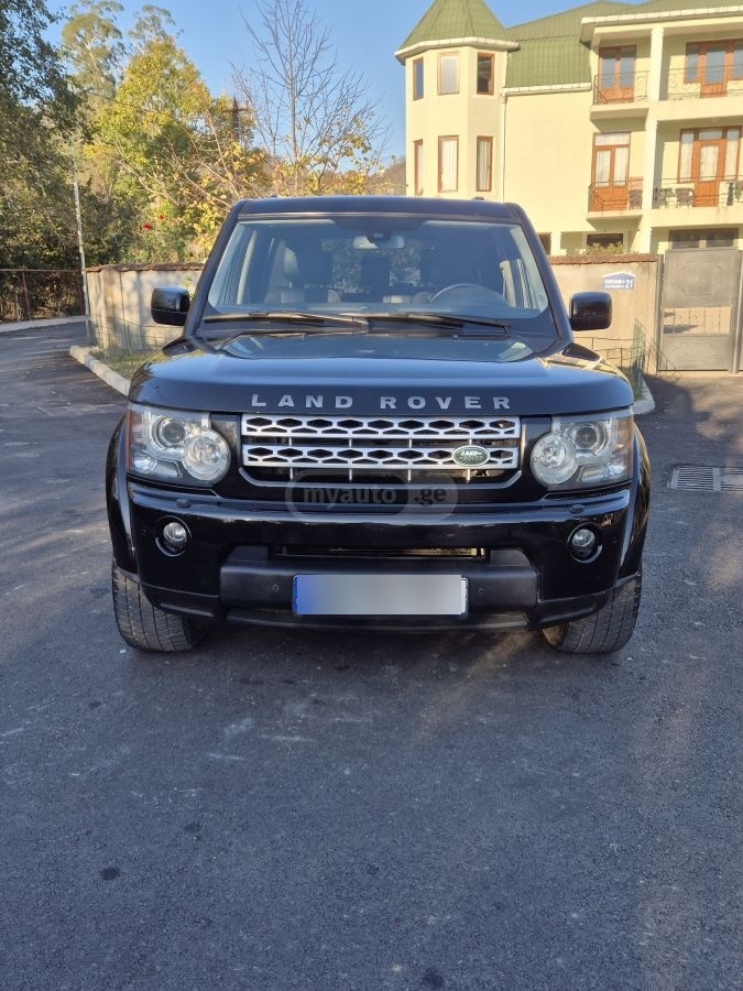 Land Rover Discovery 2013 — photo 2