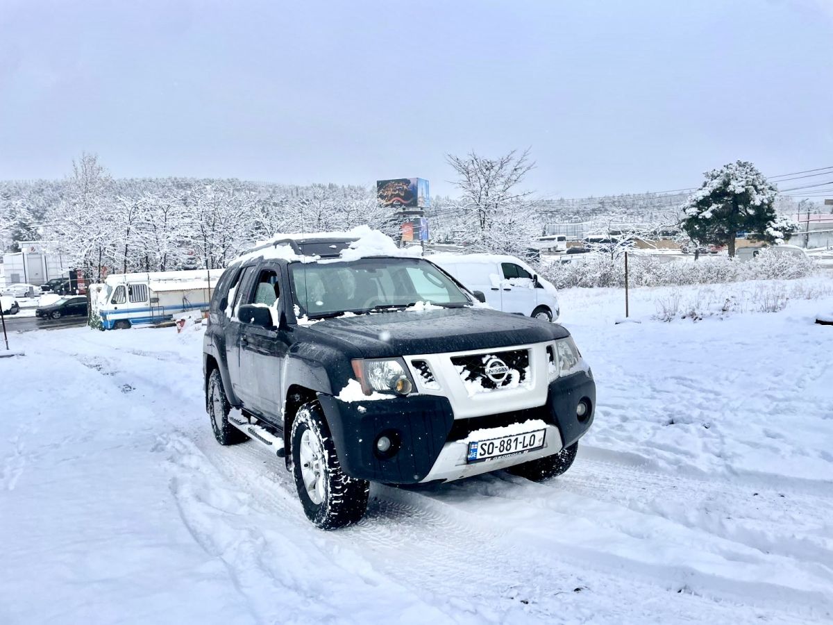 Nissan Xterra 2014 — photo 2