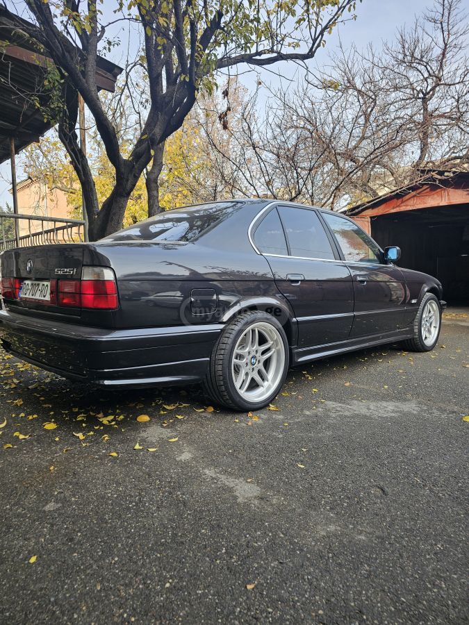 BMW 525 1991 — photo 2
