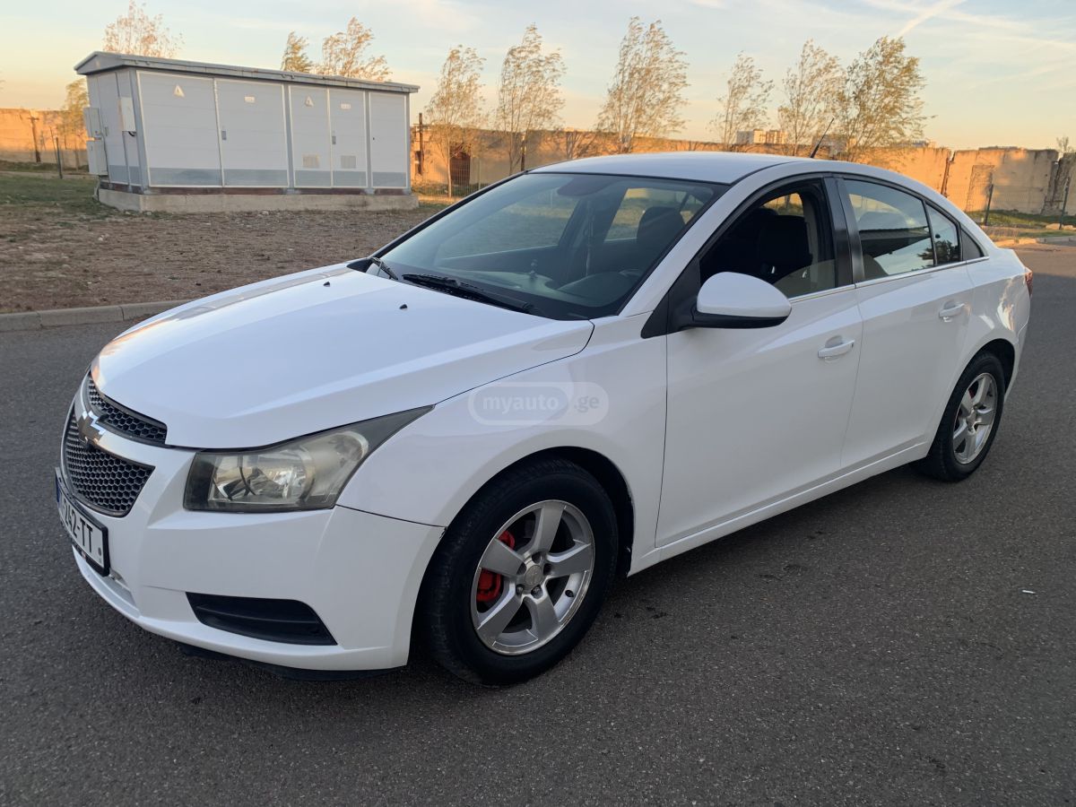 Chevrolet Cruze 2012 — photo 2