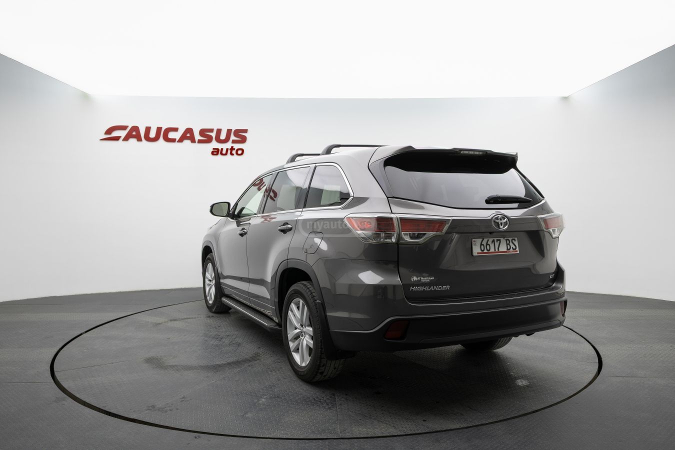Toyota Highlander 2015 — photo 2
