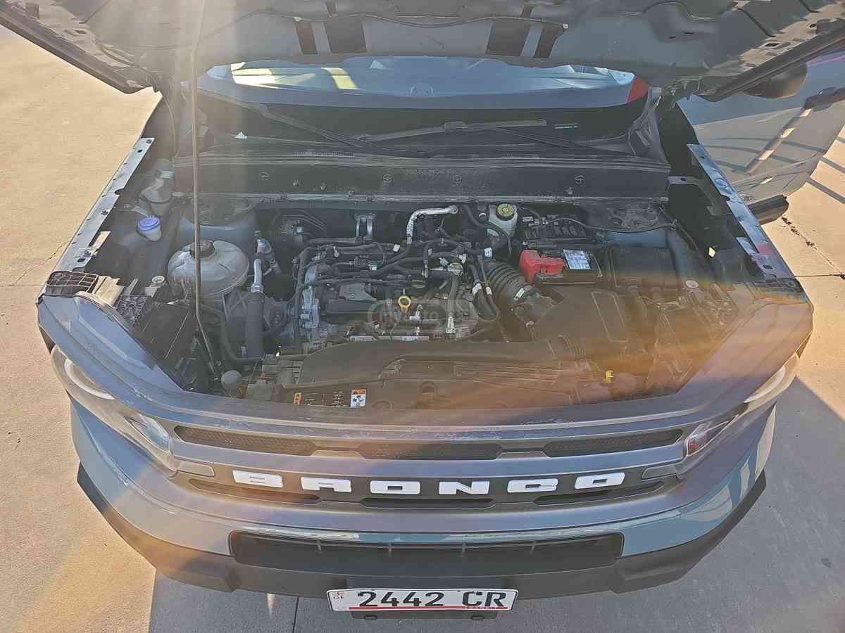 Ford Bronco 2022 — photo 2