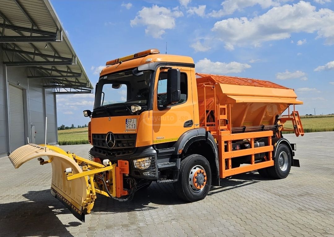 Mercedes-Benz Arocs 2014 — photo 2