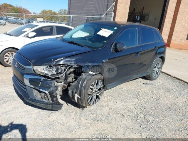 Mitsubishi Outlander Sport 2017 — photo 2