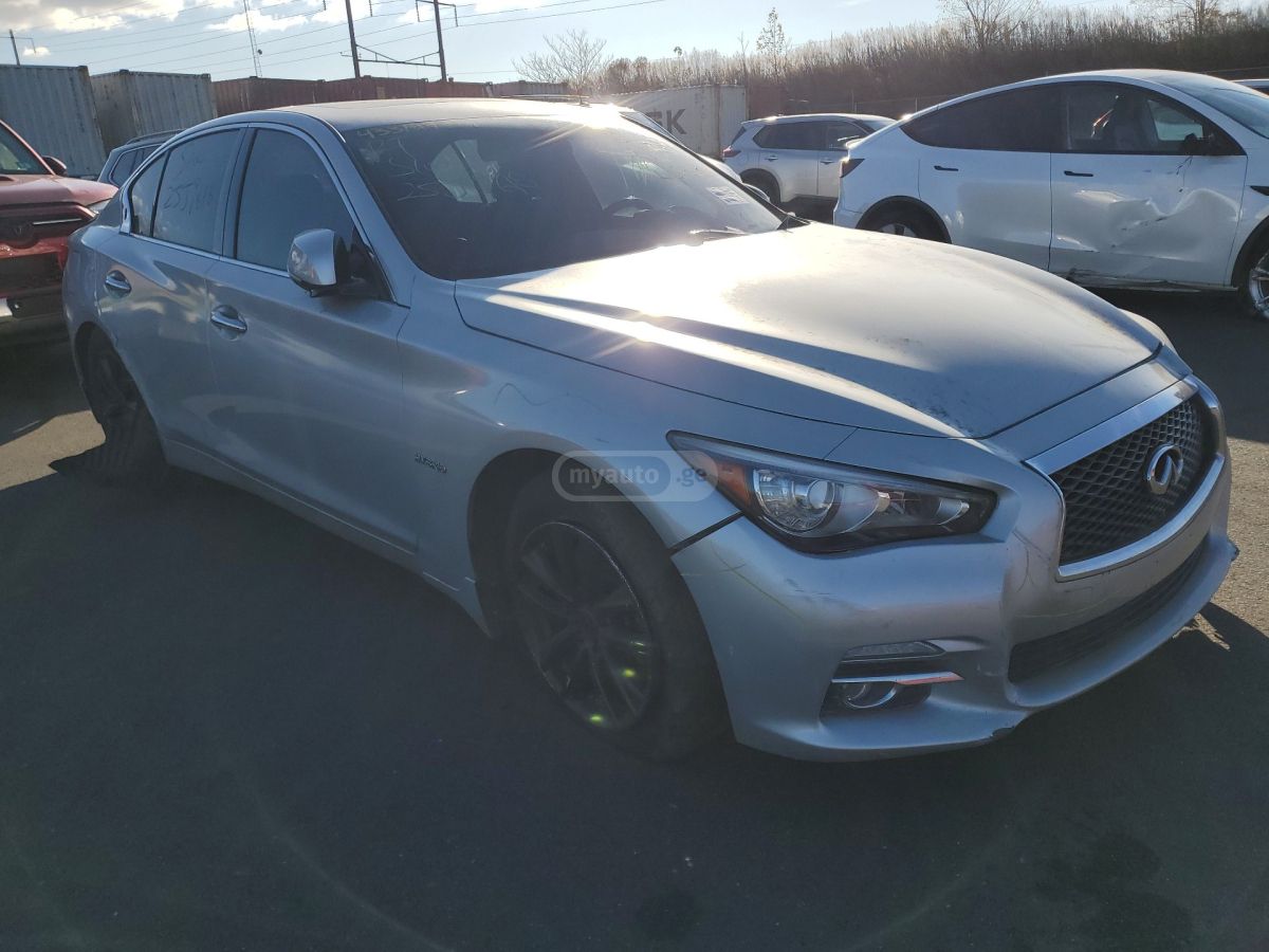 Infiniti Q 50