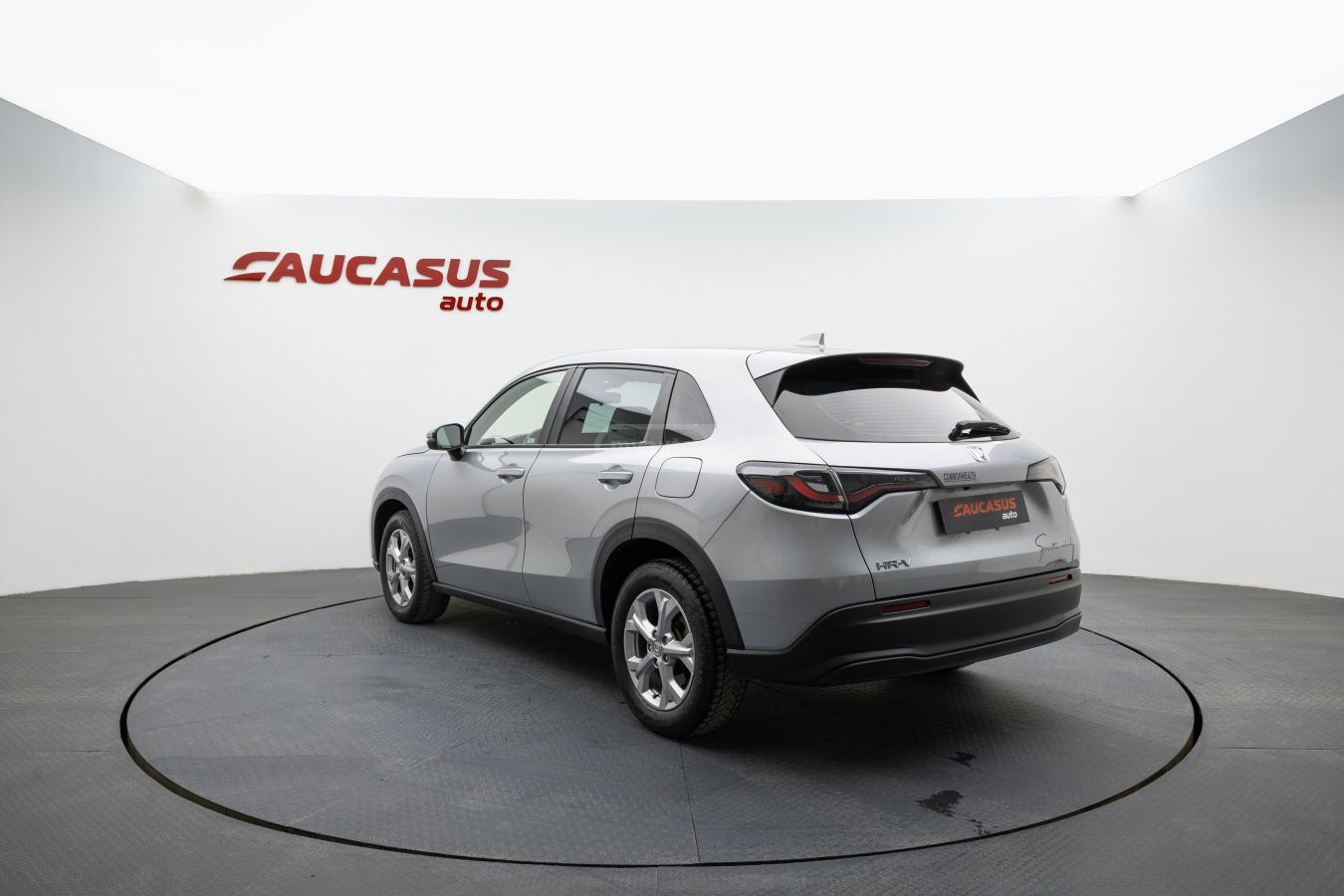 Honda HR-V 2023 — photo 2