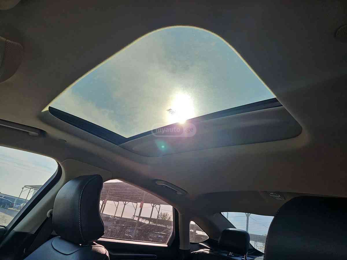 Ford Fusion 2017 — photo 2