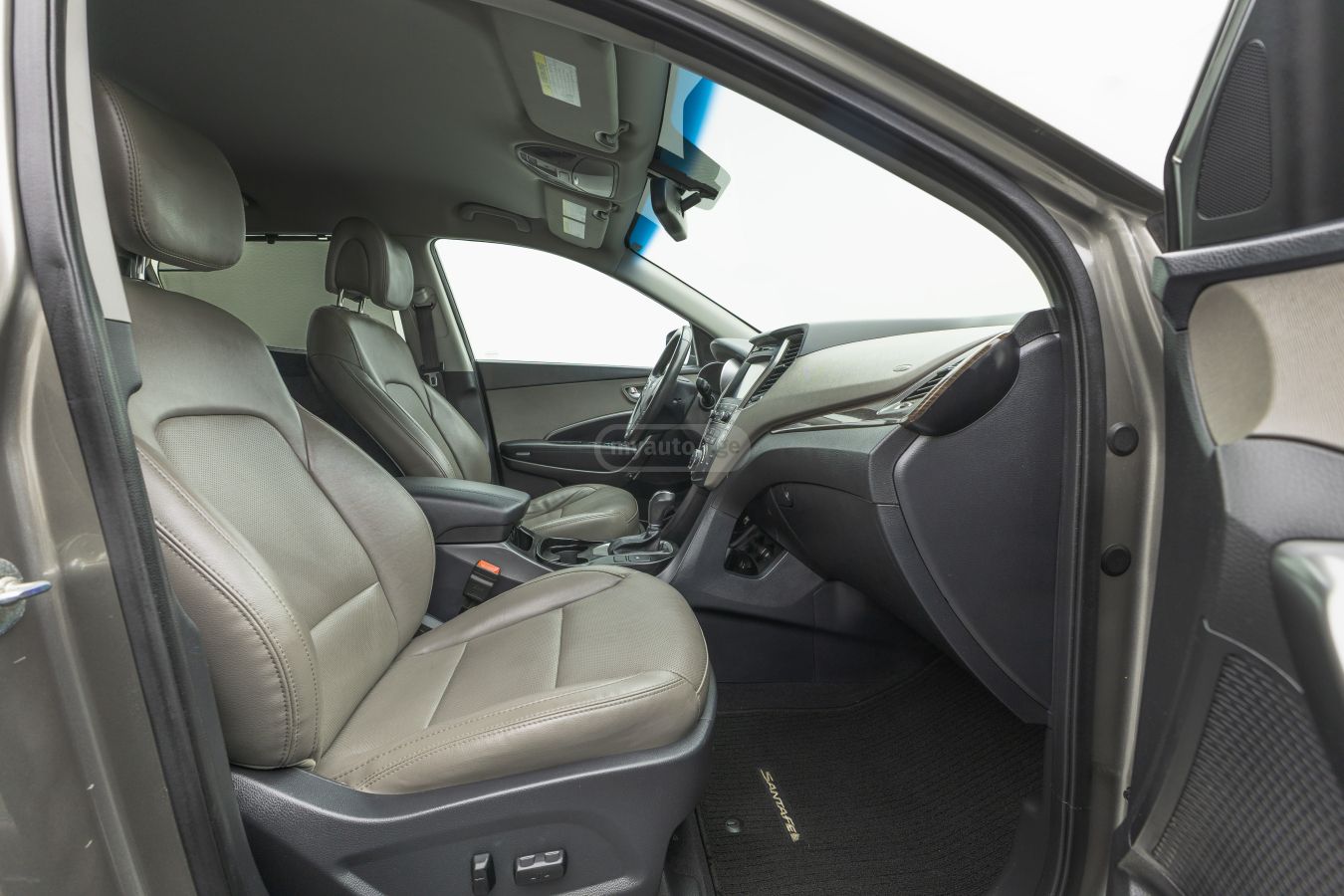 Hyundai Santa Fe 2017 — photo 2