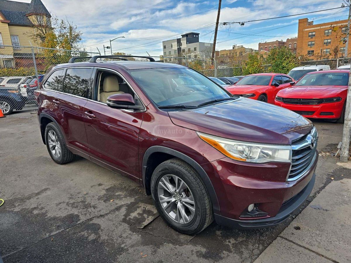 Toyota Highlander 2014 — photo 2