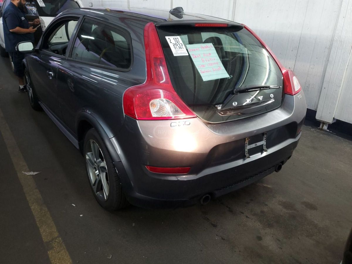 Volvo C30 2013 — photo 2