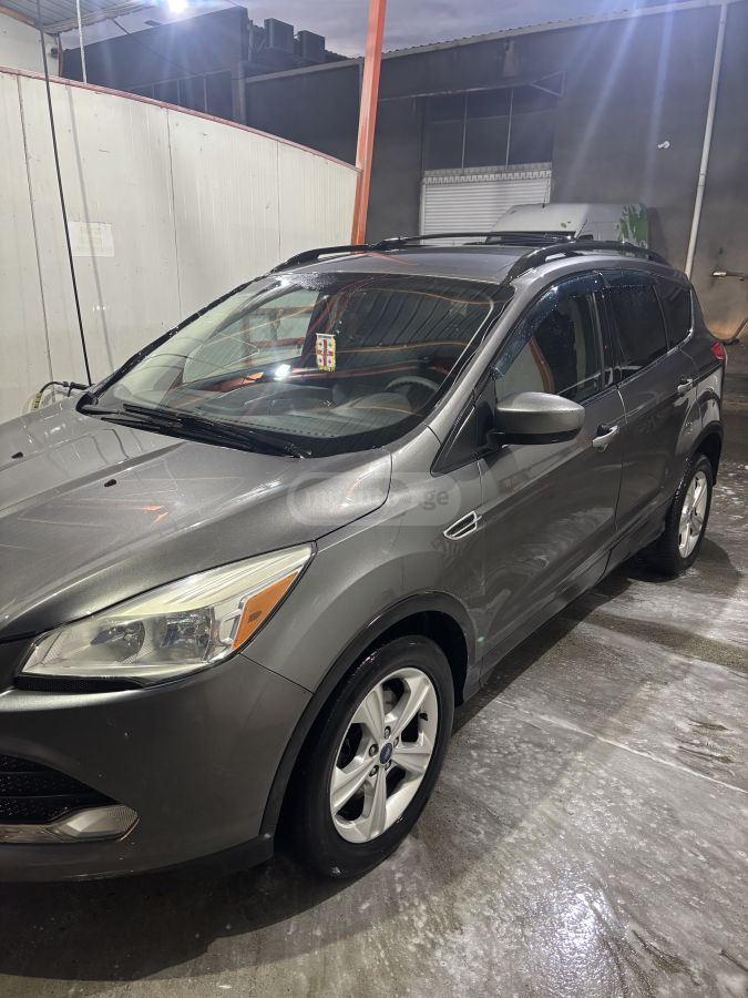 Ford Escape 2012 — photo 2