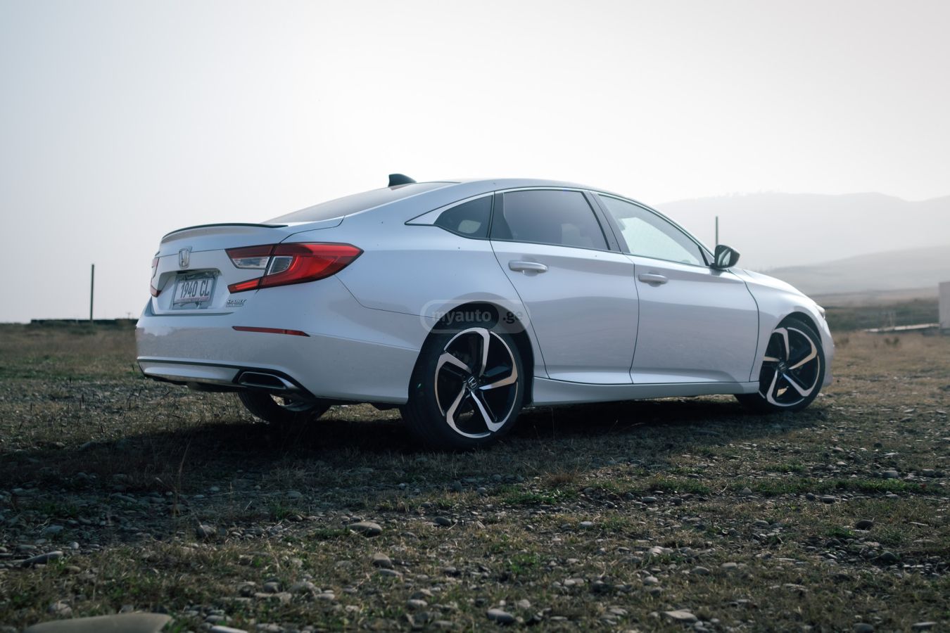Honda Accord 2022 — photo 2