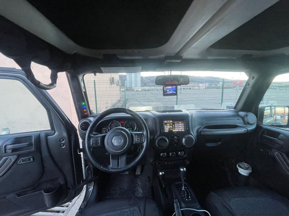 Jeep Wrangler 2016 — photo 2