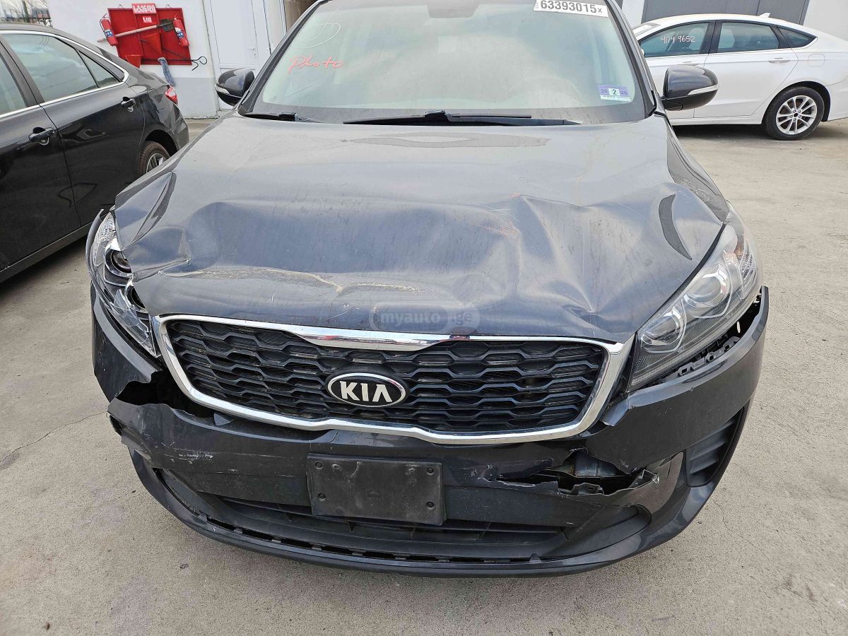 Kia Sorento 2019 — photo 2