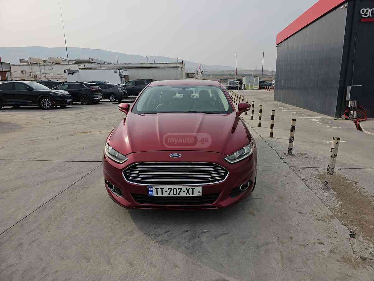 Ford Fusion 2013 — photo 2