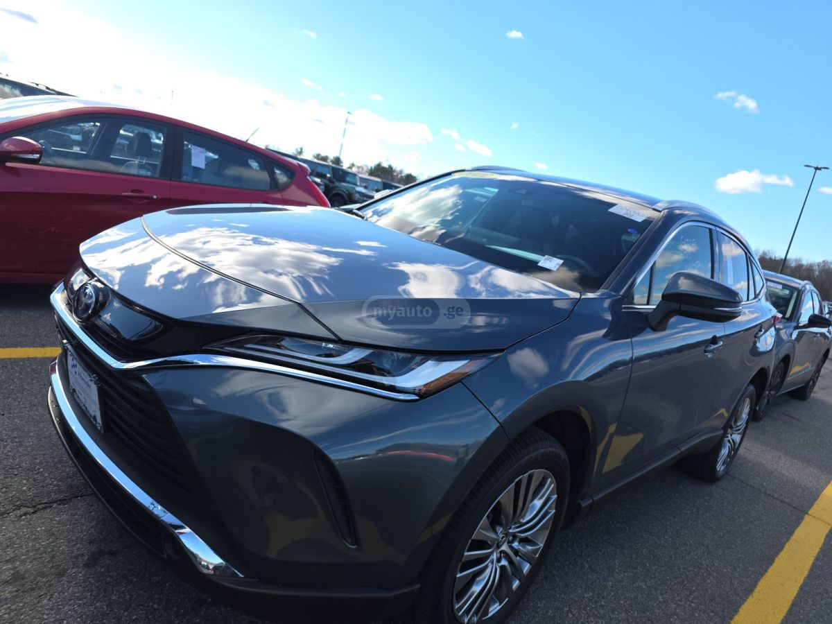 Toyota Venza 2022 — photo 2