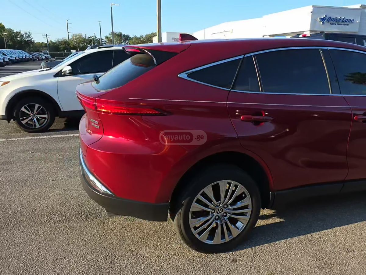 Toyota Venza 2021 — photo 2