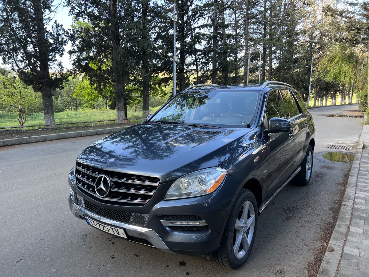 Mercedes-Benz ML 350
