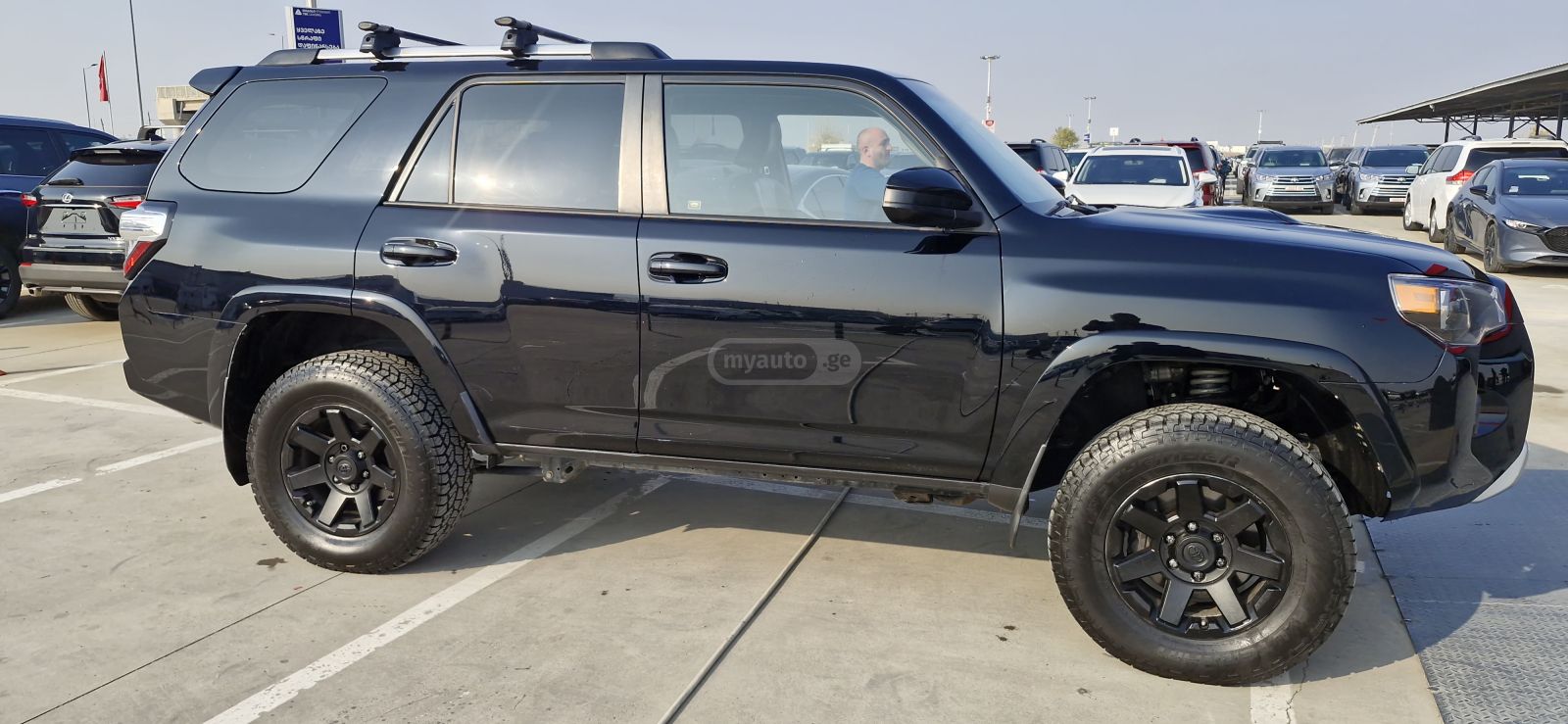 Toyota 4Runner 2015 — photo 2