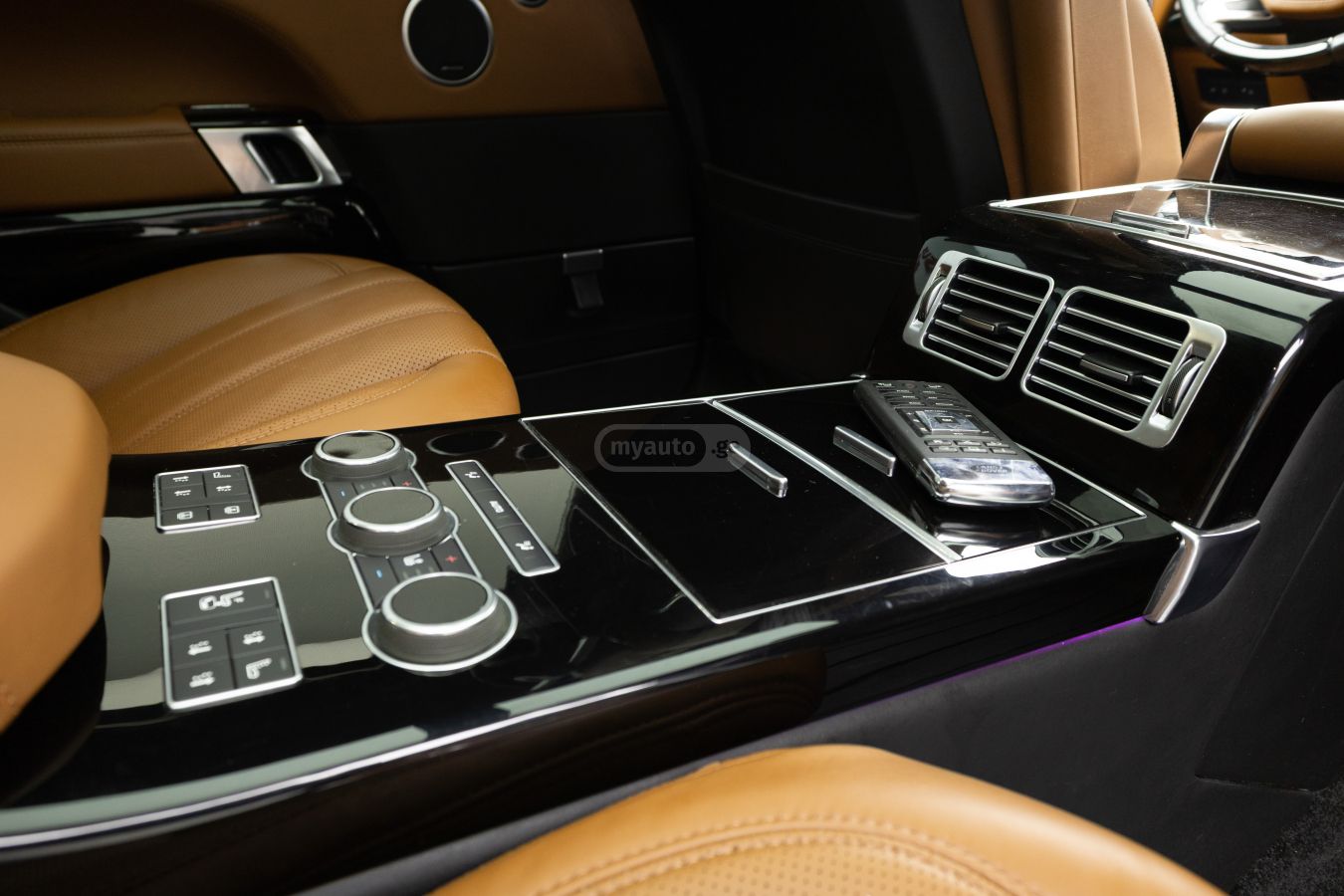 Land Rover Range Rover 2016 — photo 2