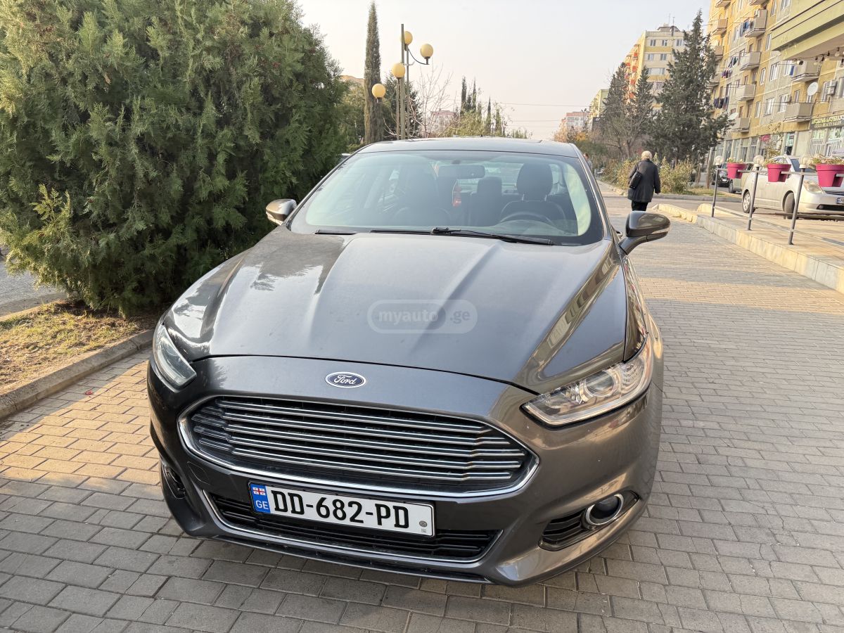 Ford Fusion 2016 — photo 2