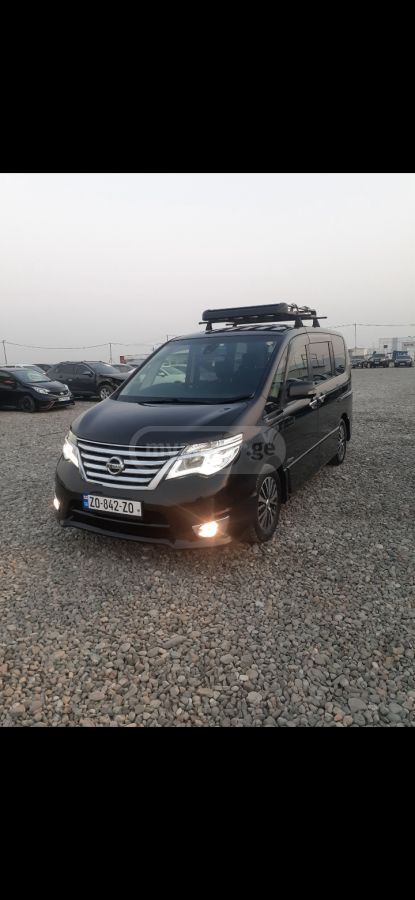 Nissan Serena 2015 — photo 2