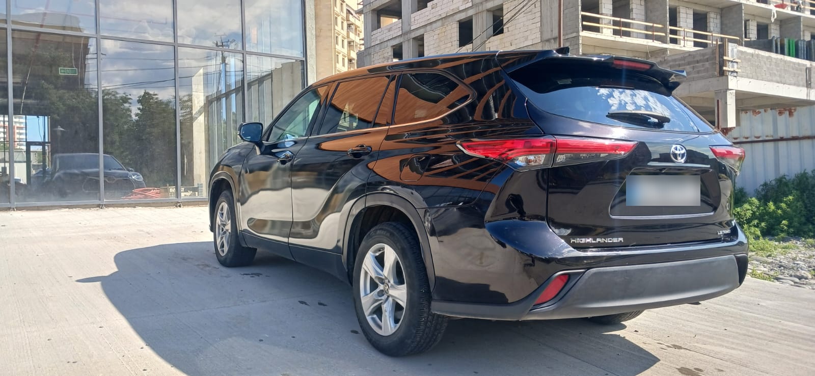 Toyota Highlander 2021 — photo 2