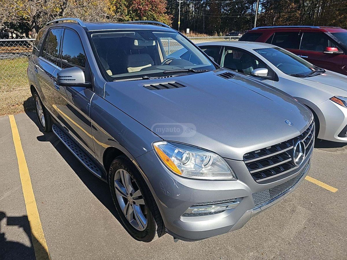 Mercedes-Benz ML 350 2014 — photo 2