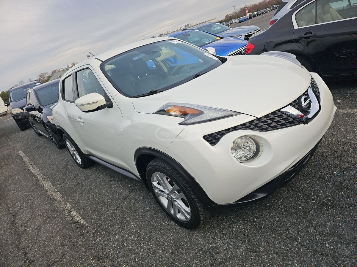 Nissan Juke 2015 — photo 2