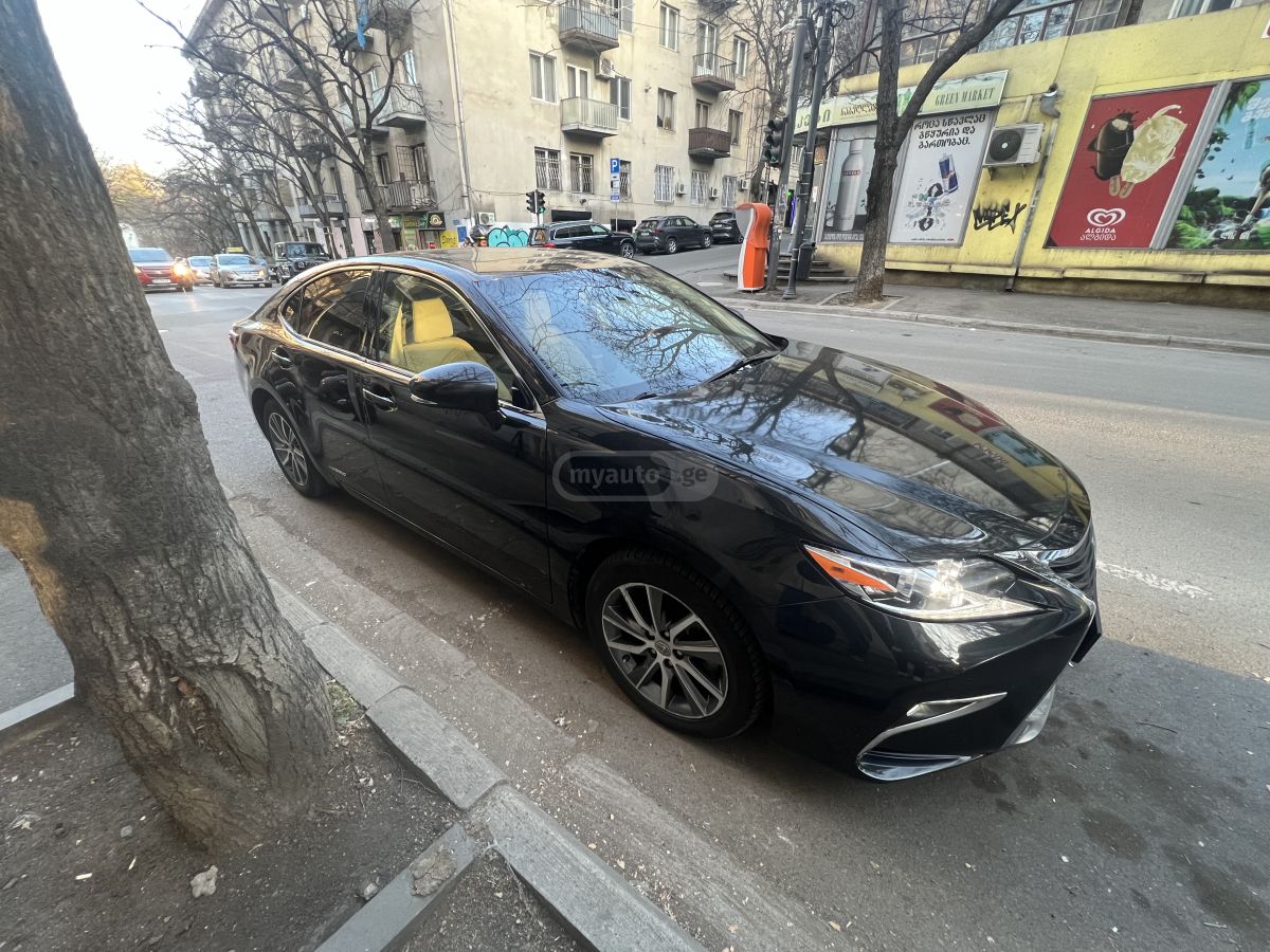 Lexus ES 300