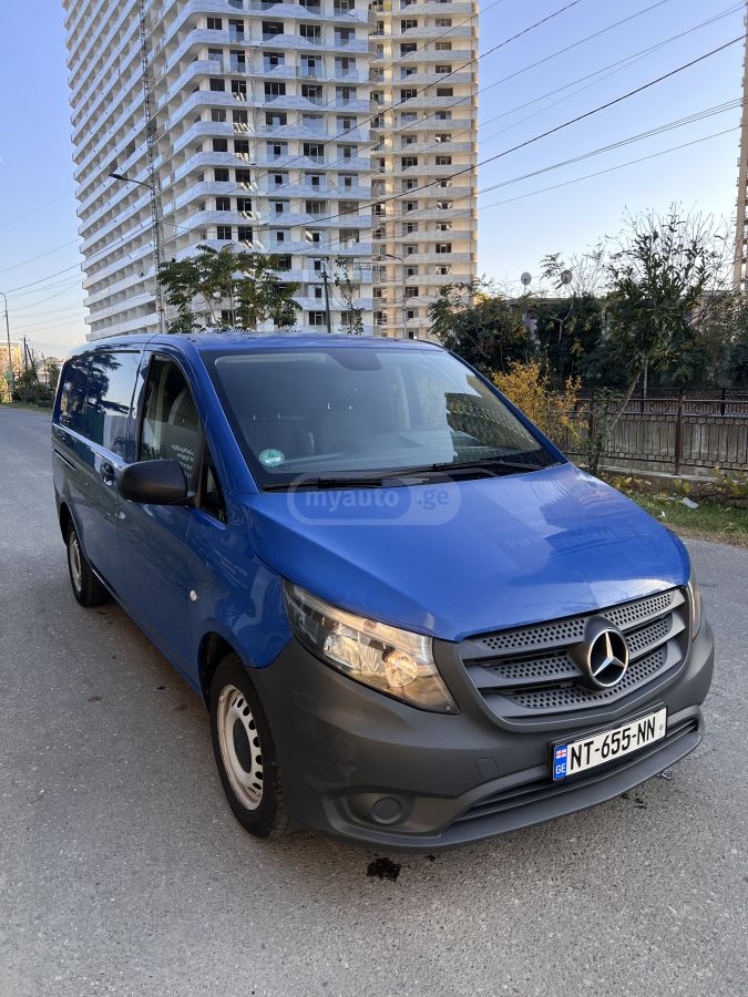 Mercedes-Benz Vito 2017 — photo 2