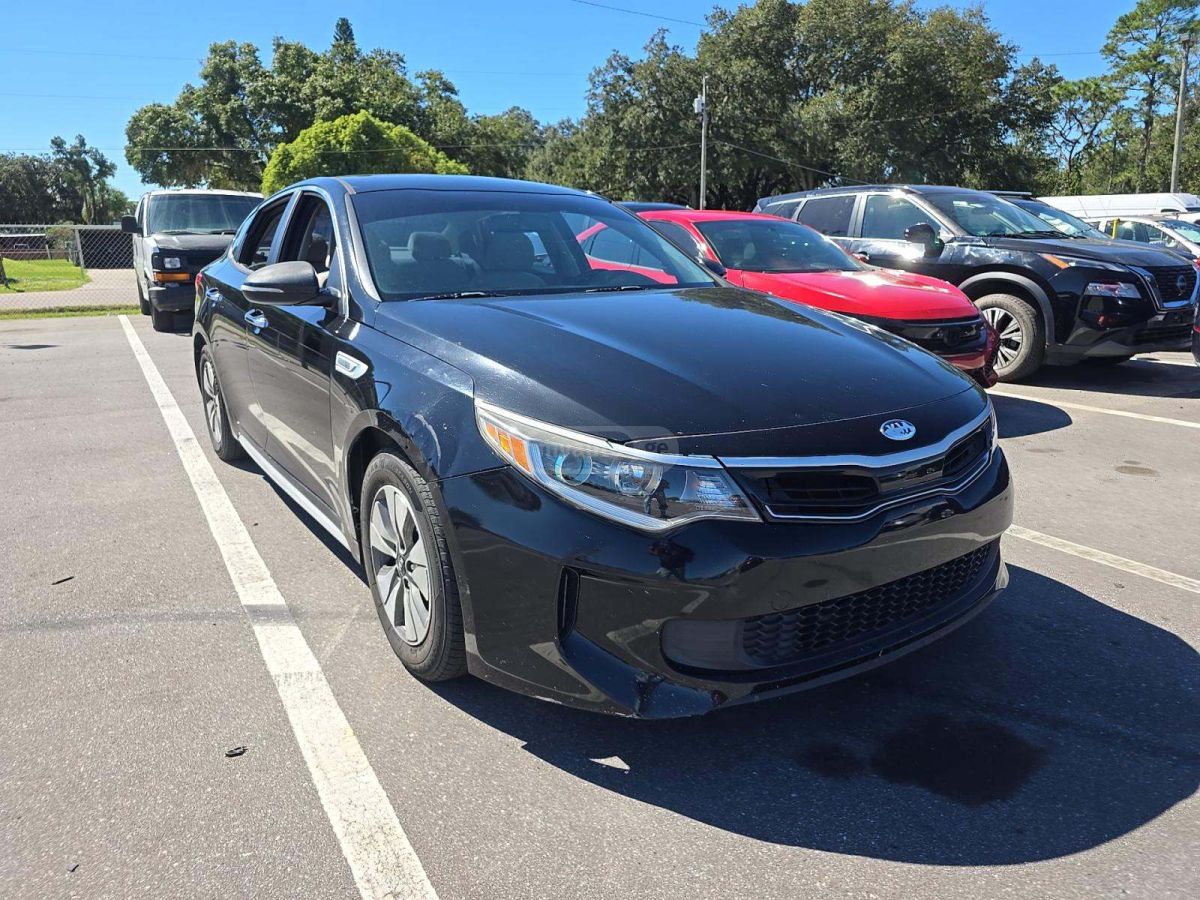 Kia Optima 2017 — photo 2