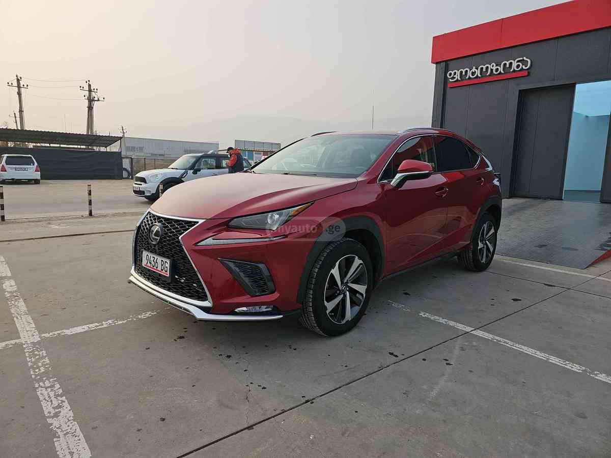 Lexus NX 300