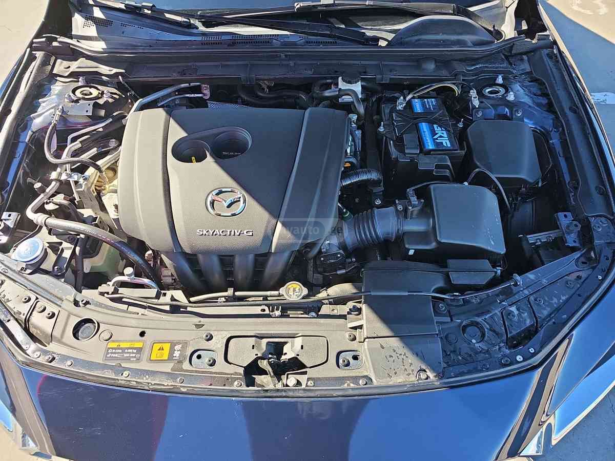 Mazda Mazda3 2021 — photo 2