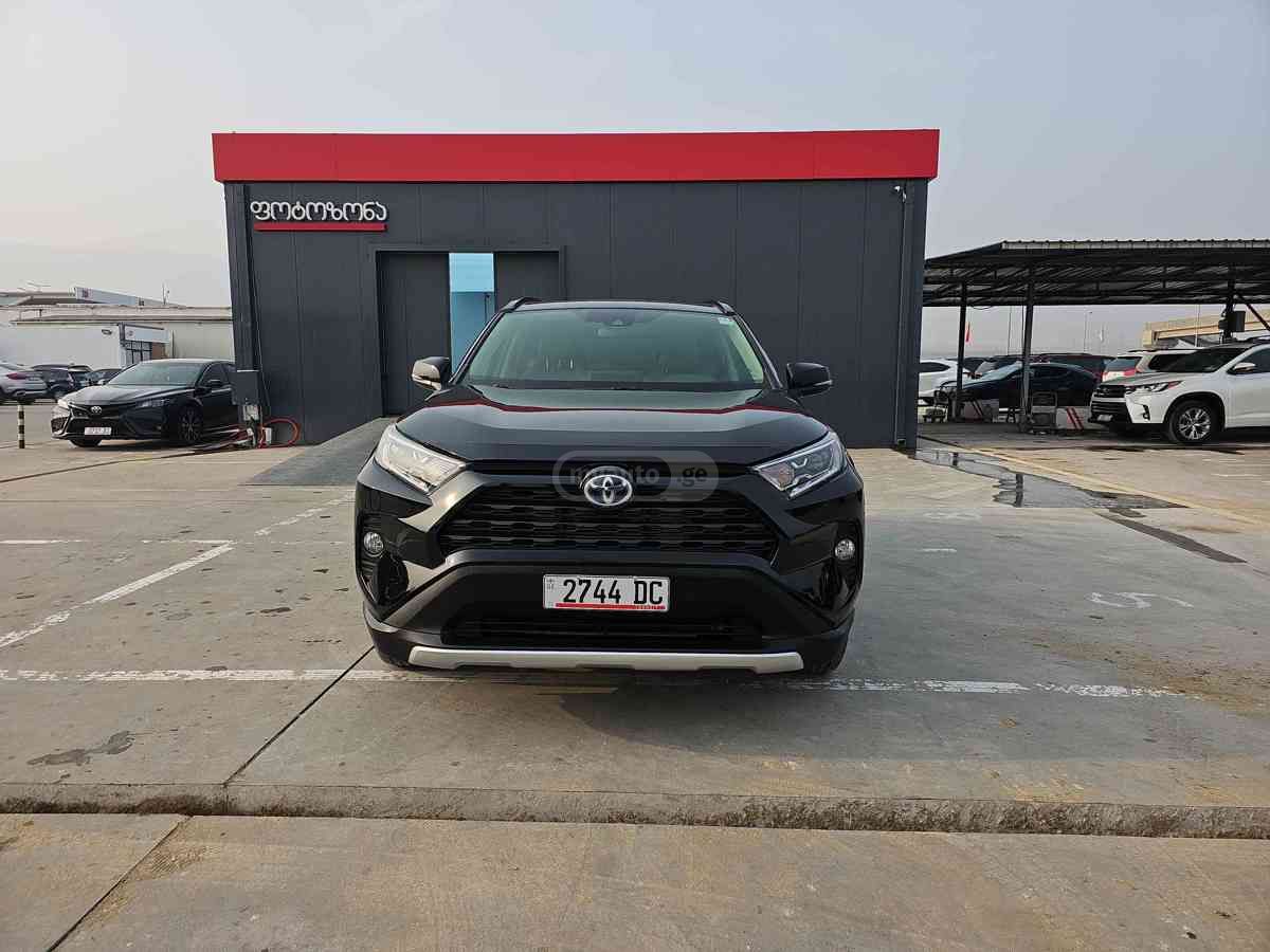Toyota RAV4 2021 — photo 2