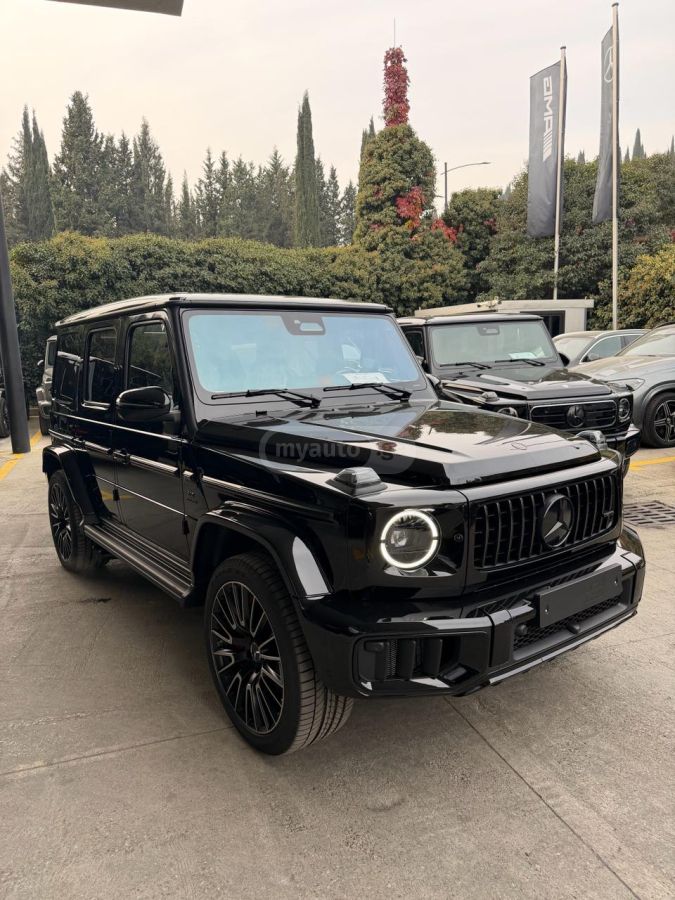 Mercedes-Benz G 63 AMG 2025 — photo 2